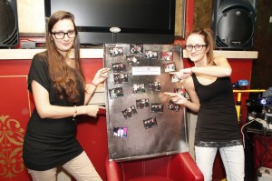 Ще залепим магнитите на "Парти Дъска"