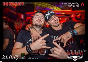 магнитни снимки, фотомагнити, снимки за хладилник, магнитни снимки за хладилник, снимки с магнит, снимки за хладилник, фотомагнити за подарък, магнитни снимки бар Rock It