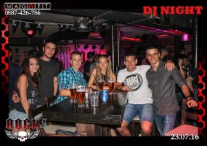 Подаръци за гости, магнити за хладилник, магнитни снимки, магнитни снимки бар Рокит, подаръци за гости на събитие,